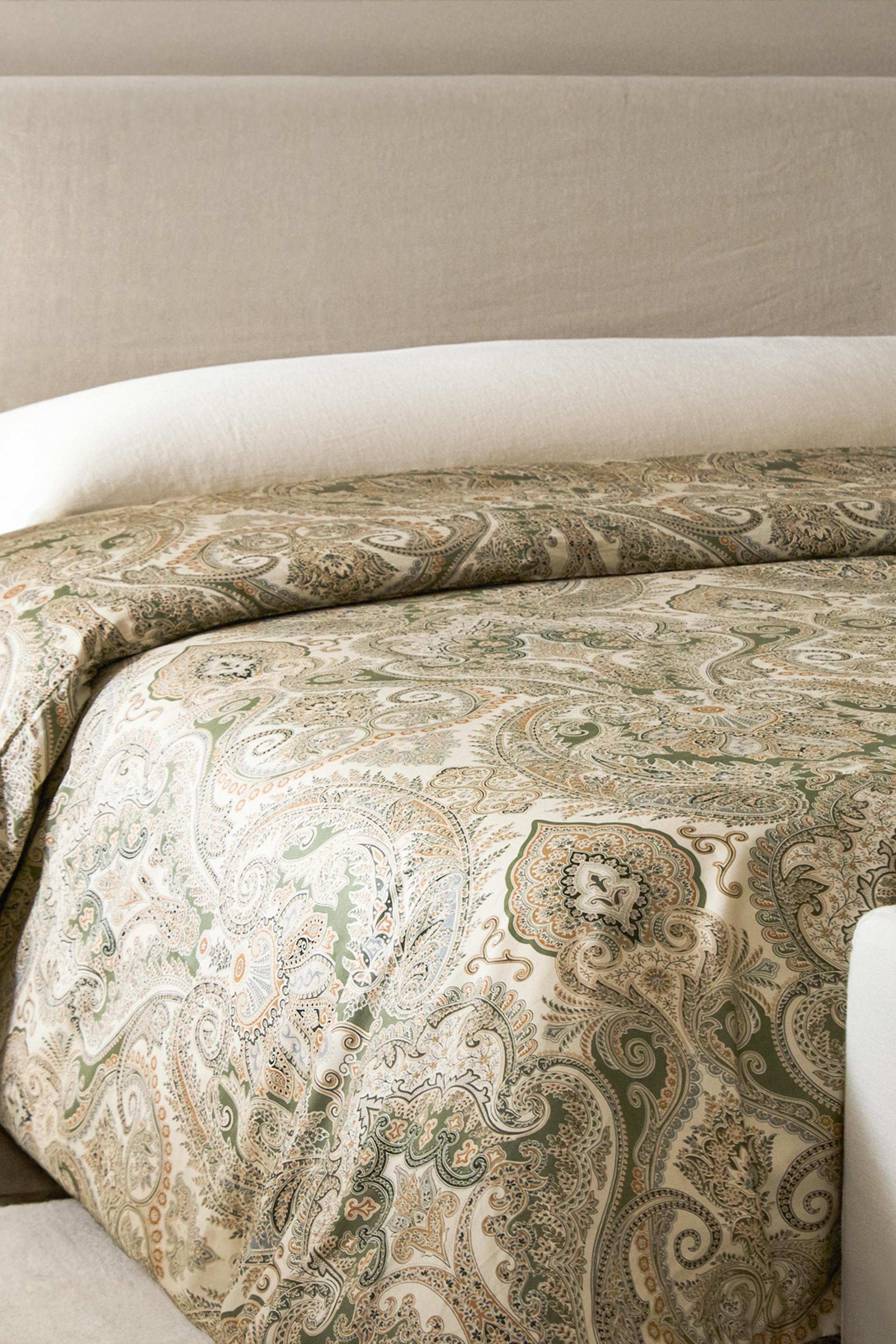 PAISLEY SATEEN DUVET COVER (300 THREAD COUNT)